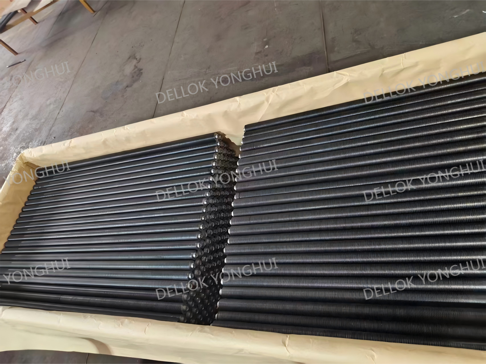 أحدث مدونات الشركة حول أهنئكم بحرارة على النجاح في شحن أول دفعة من أنابيبنا ذات الأجنحة المصفحة بالليزر إلى السوق الأوروبية