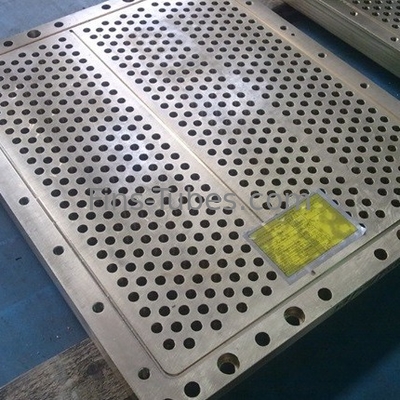 شراء DELLOK طول الأنابيب 3.8m ASTM B171M صفيحة الفولاذ المطاط الساخن online manufacture
